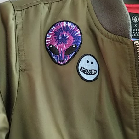 Volcom bomber jacket! - Picture 6 of 9